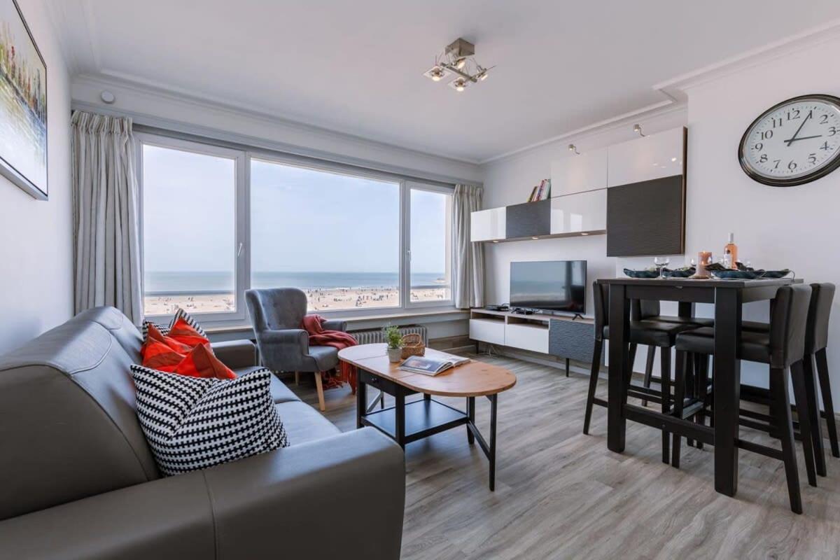 Huswell - Brand New Apartment With A View Ostenda Esterno foto